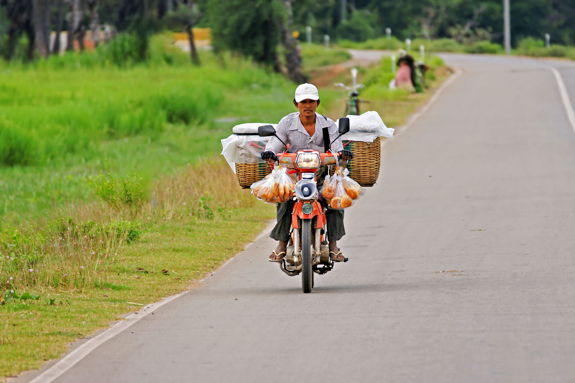 Auf dem Markt des Dorfs Preah Dak im Gebiet von Angkor